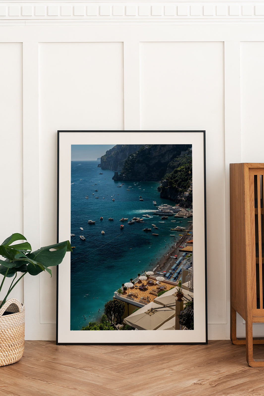 How to choose the right poster size & frame
